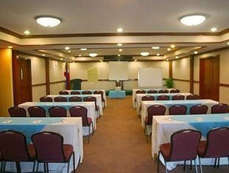 Days Hotel Mactan Cebu Île de Mactan Extérieur photo